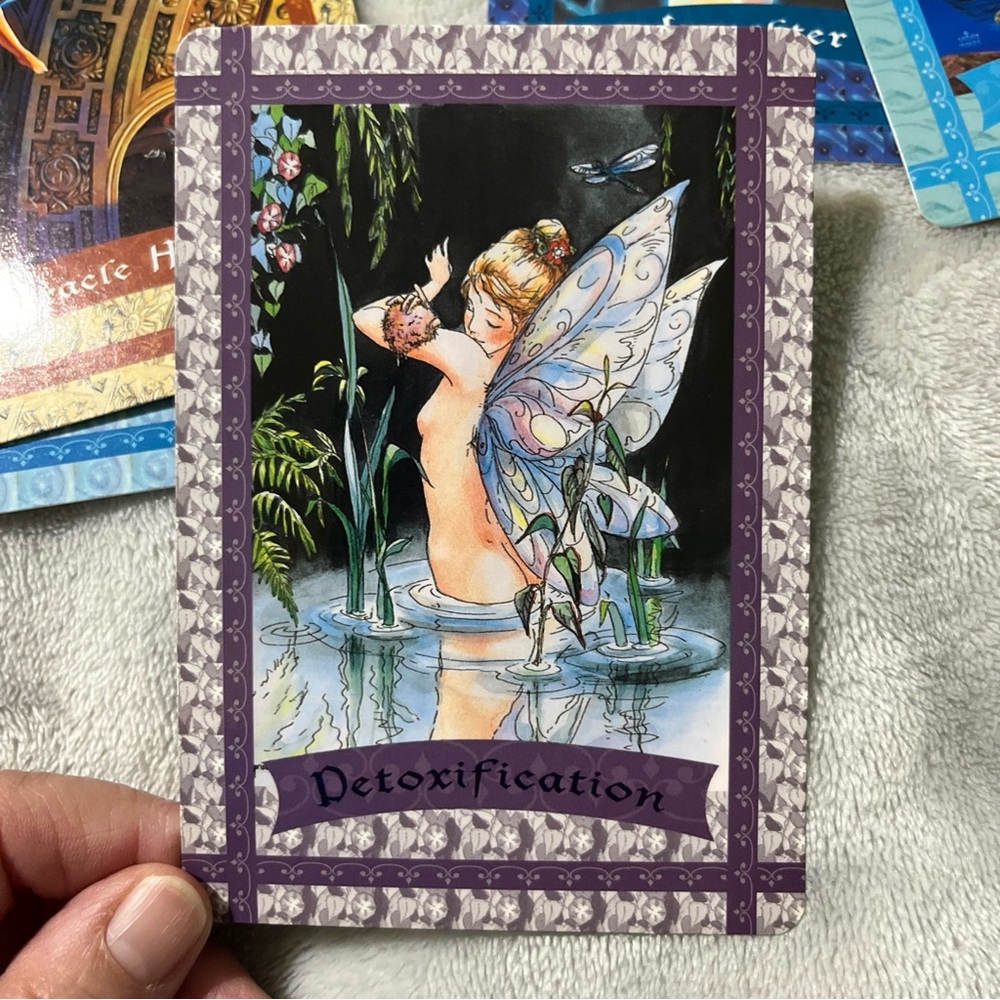 Healing with the Fairies Oracle Cards Guidebook & Book By Doreen Virtue Complete - Picture 7 of 15